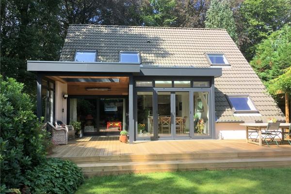 Serre met veranda